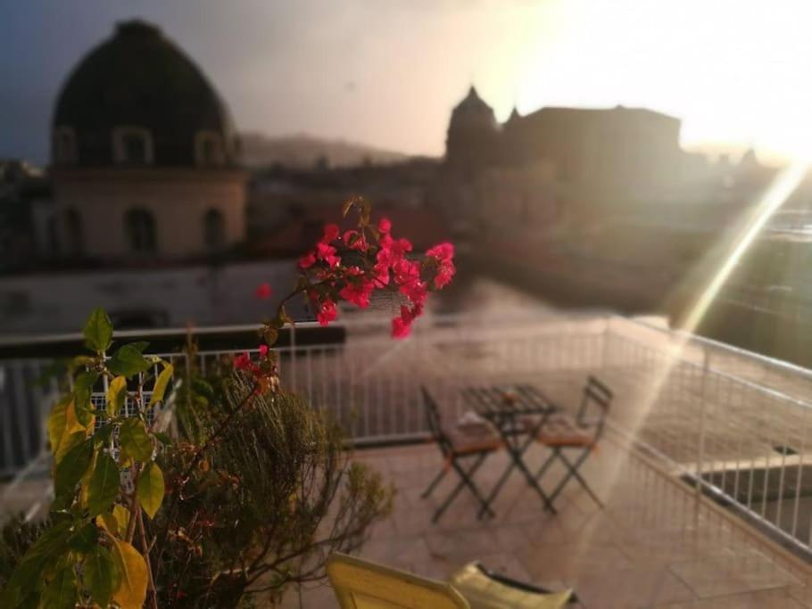 Naples In The History 4M Bed & Breakfast Dış mekan fotoğraf