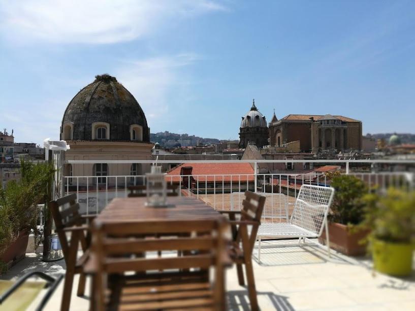 Naples In The History 4M Bed & Breakfast Dış mekan fotoğraf